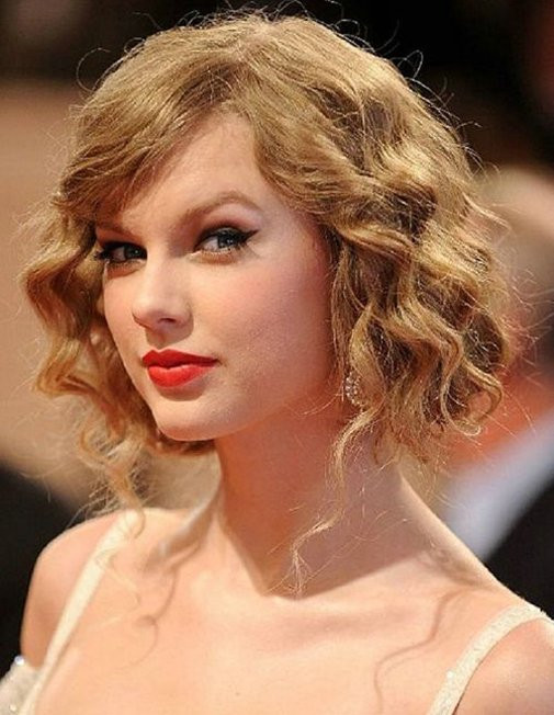 Short Curly Hairstyles For Prom
 Pretty Prom Hairstyles for Short Hair