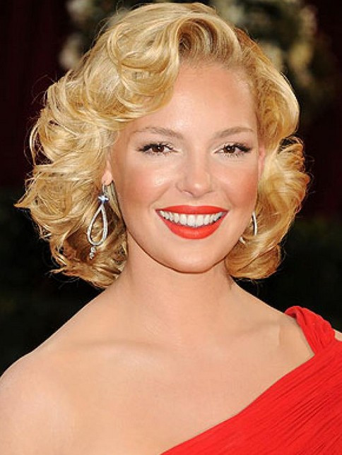 Short Curly Hairstyles For Prom
 Ways to Style Short Hair for the Prom Pretty Designs