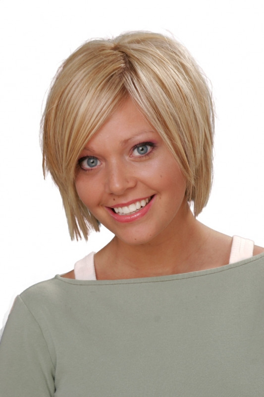 Short Haircuts For Chubby Faces
 Haircuts for Round Face Shapes