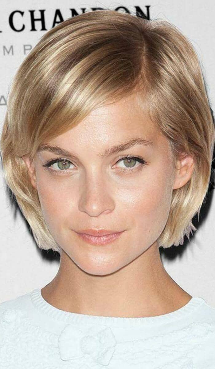 Short Hairstyles With Bangs And Layers
 50 Ways to Wear Short Hair with Bangs for a Fresh New Look