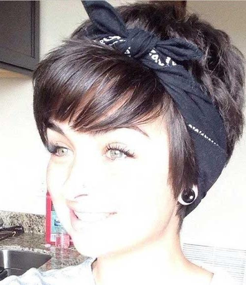 Short Hairstyles With Headbands
 20 of Short Haircuts With Headbands