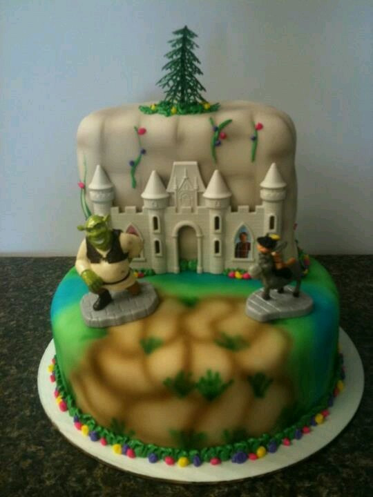 Shrek Birthday Cake
 17 Best images about Shrek Cakes on Pinterest