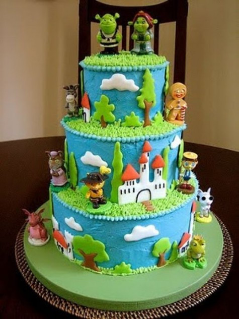 Shrek Birthday Cake
 33 DIY Shrek Costume & Birthday Party ideas and Shrek
