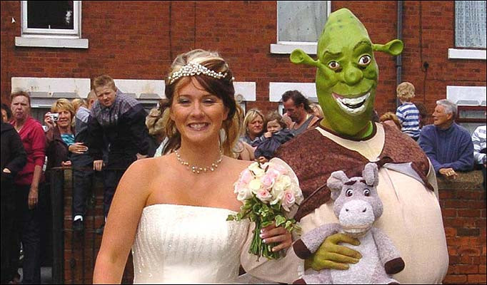 Shrek Themed Wedding
 GATE