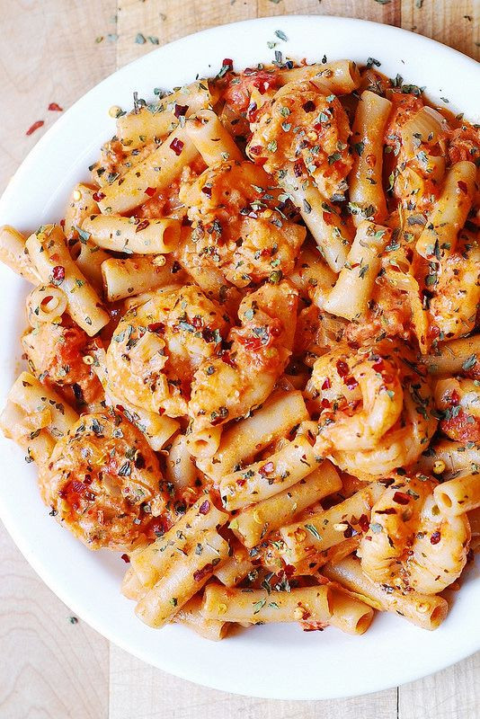 Shrimp Pasta Cream Sauce
 Spicy Shrimp Pasta in Garlic Cream Sauce – Do It And How