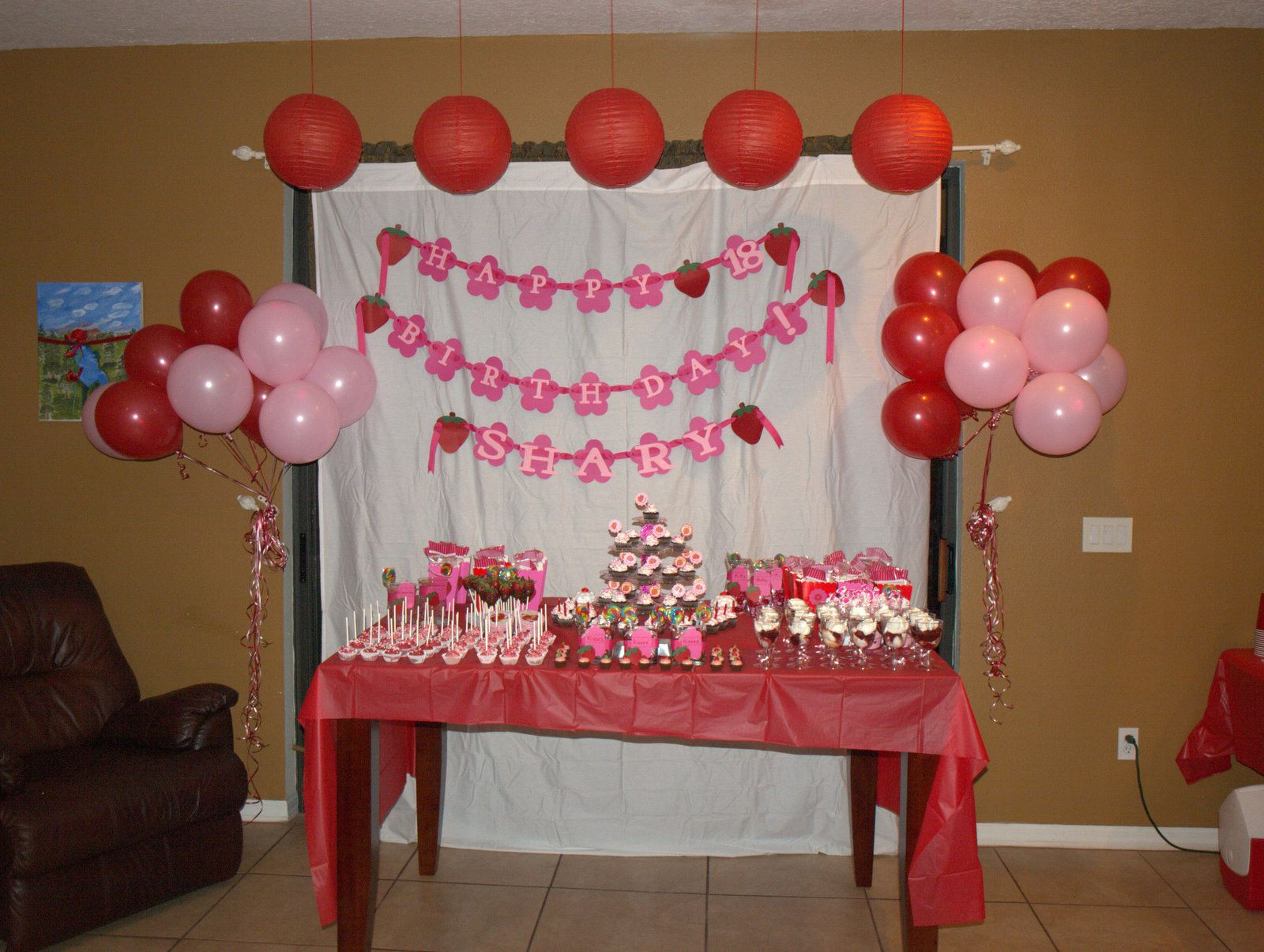 Simple 18Th Birthday Party Ideas
 simple birthday table decoration ideas Google Search