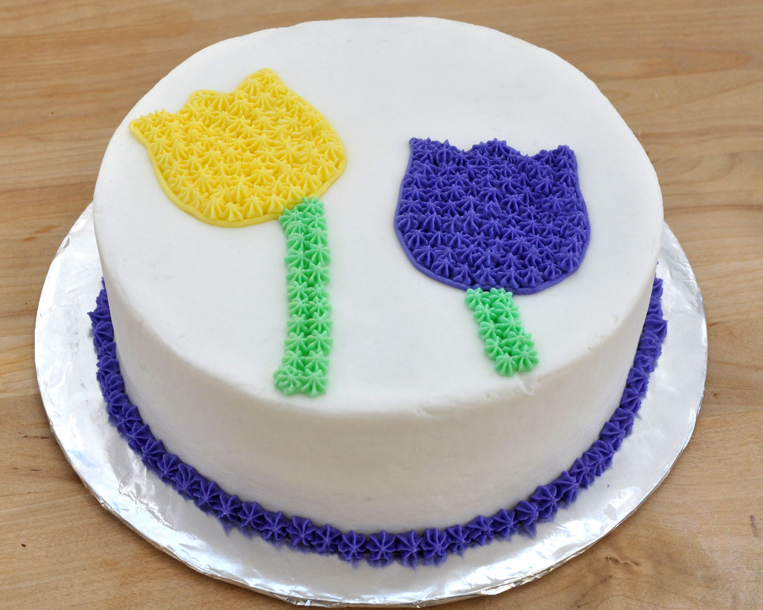 Simple Birthday Cake Ideas
 Beki Cook s Cake Blog Cake Decorating 101 Easy Birthday