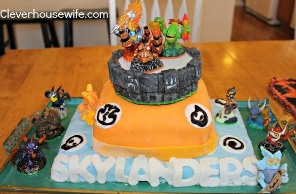 Skylanders Birthday Cake
 Skylanders Cake For Twins 7th Birthday Clever Housewife