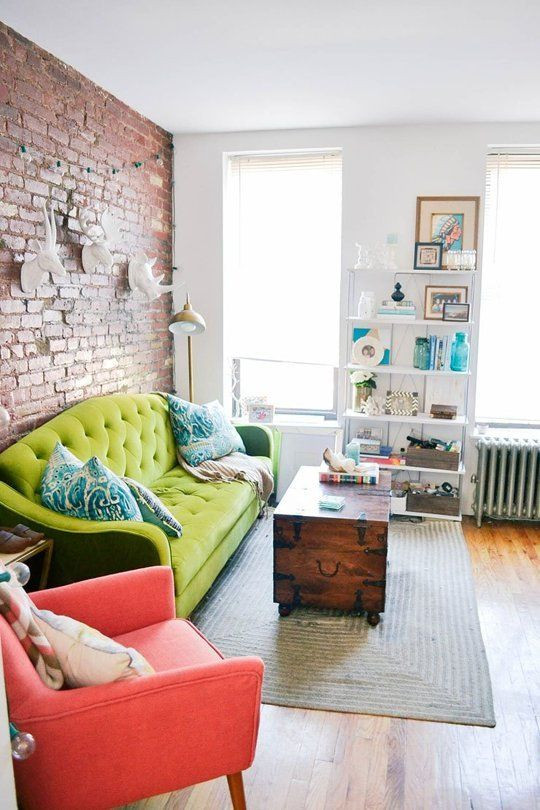 Small Apartment Living Room Design
 27 Daring Red And Green Interior Décor Ideas DigsDigs