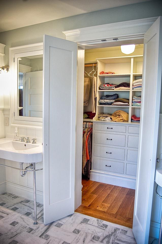 Small Bathroom Closet Ideas
 Create a New Look for Your Room with These Closet Door