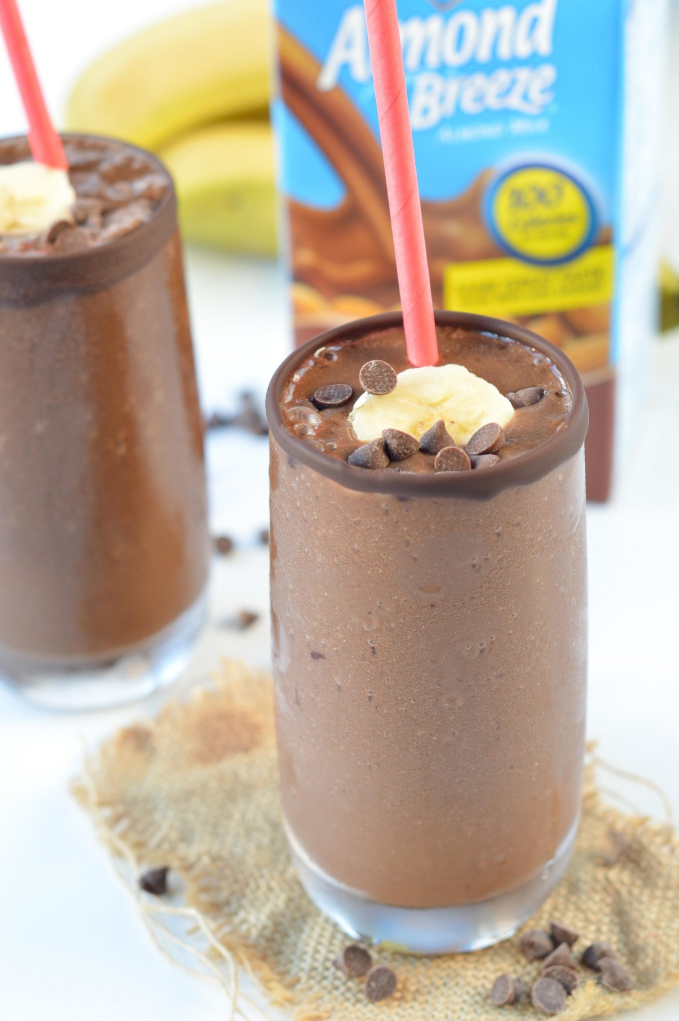 Smoothies With Almond Milk
 Healthy Chocolate banana smoothie