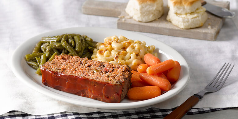 Southern Meatloaf Recipe With Crackers
 Meatloaf Dinner A Hearty Southern Meatloaf Meal