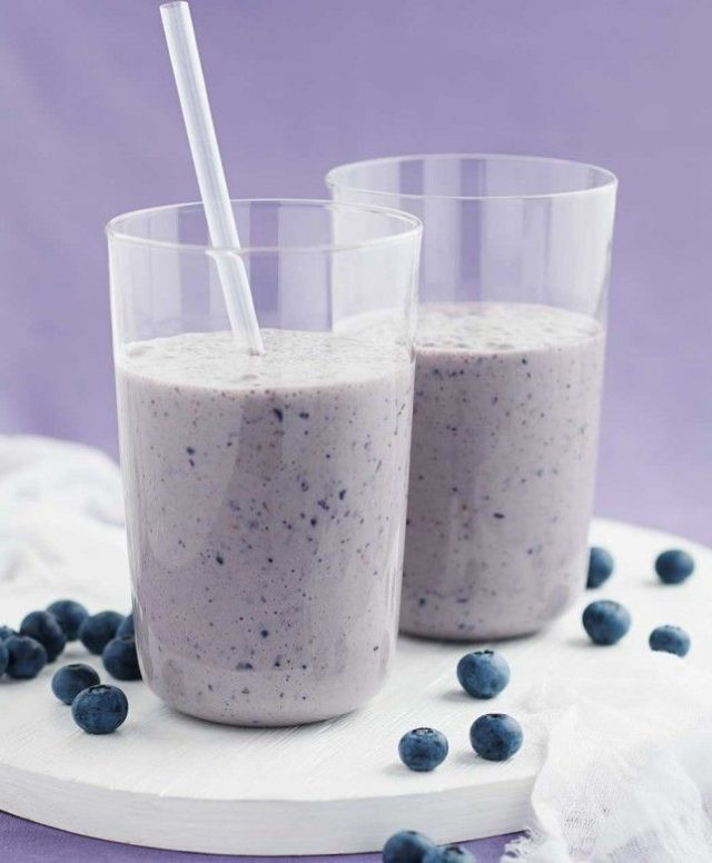 Soy Milk Smoothies
 Banana and Blueberry in Soy Milk Smoothie