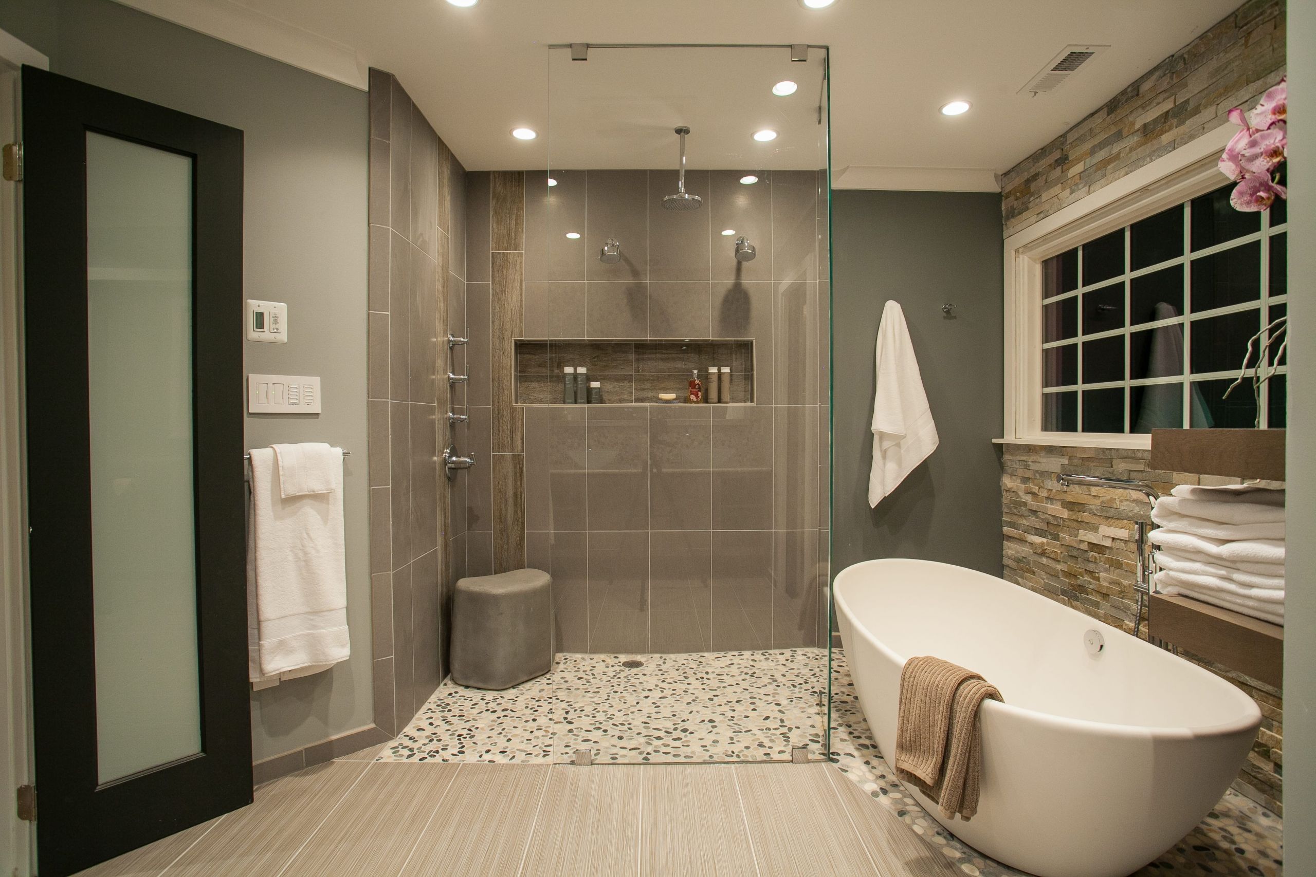 Spa Bathroom Design
 6 Design Ideas for Spa Like Bathrooms – Best In American