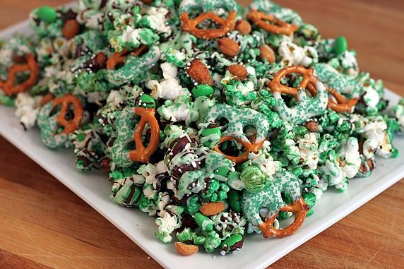 St Patricks Day Recipes For Kids
 10 St Patrick s Day Green Food Recipes Kids Will Love