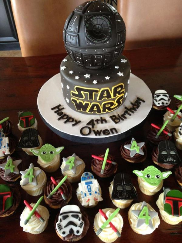Star Wars Birthday Cake Toppers
 10 Out of This World Star Wars Cakes