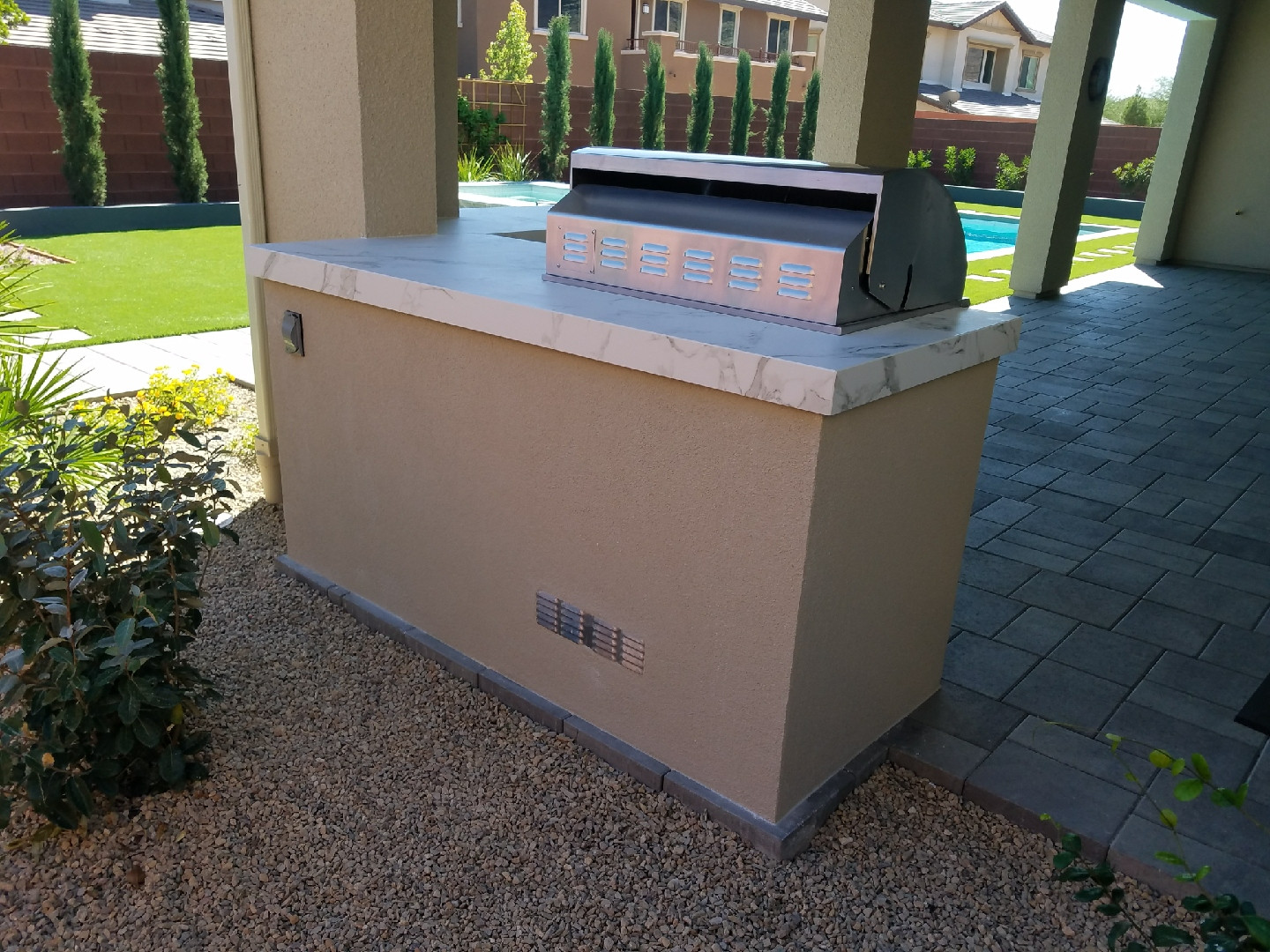 Stucco Outdoor Kitchen
 Magnetic Attraction Custom Barbecue Island BBQ Concepts