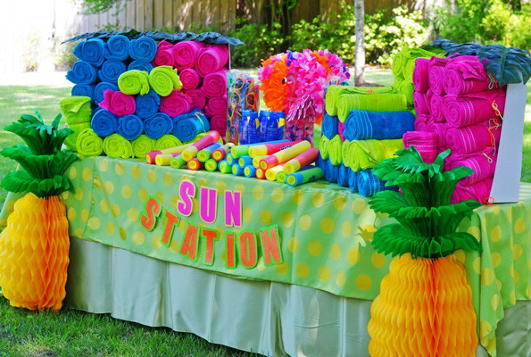 Summer Party Name Ideas
 Say Aloha to Summer with this Beach Themed Party Evite