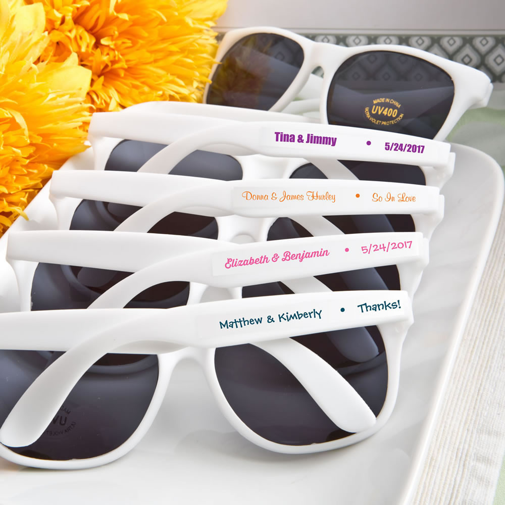 Sunglasses For Wedding Favors
 Personalized Sunglasses Favors For Weddings Party or Events