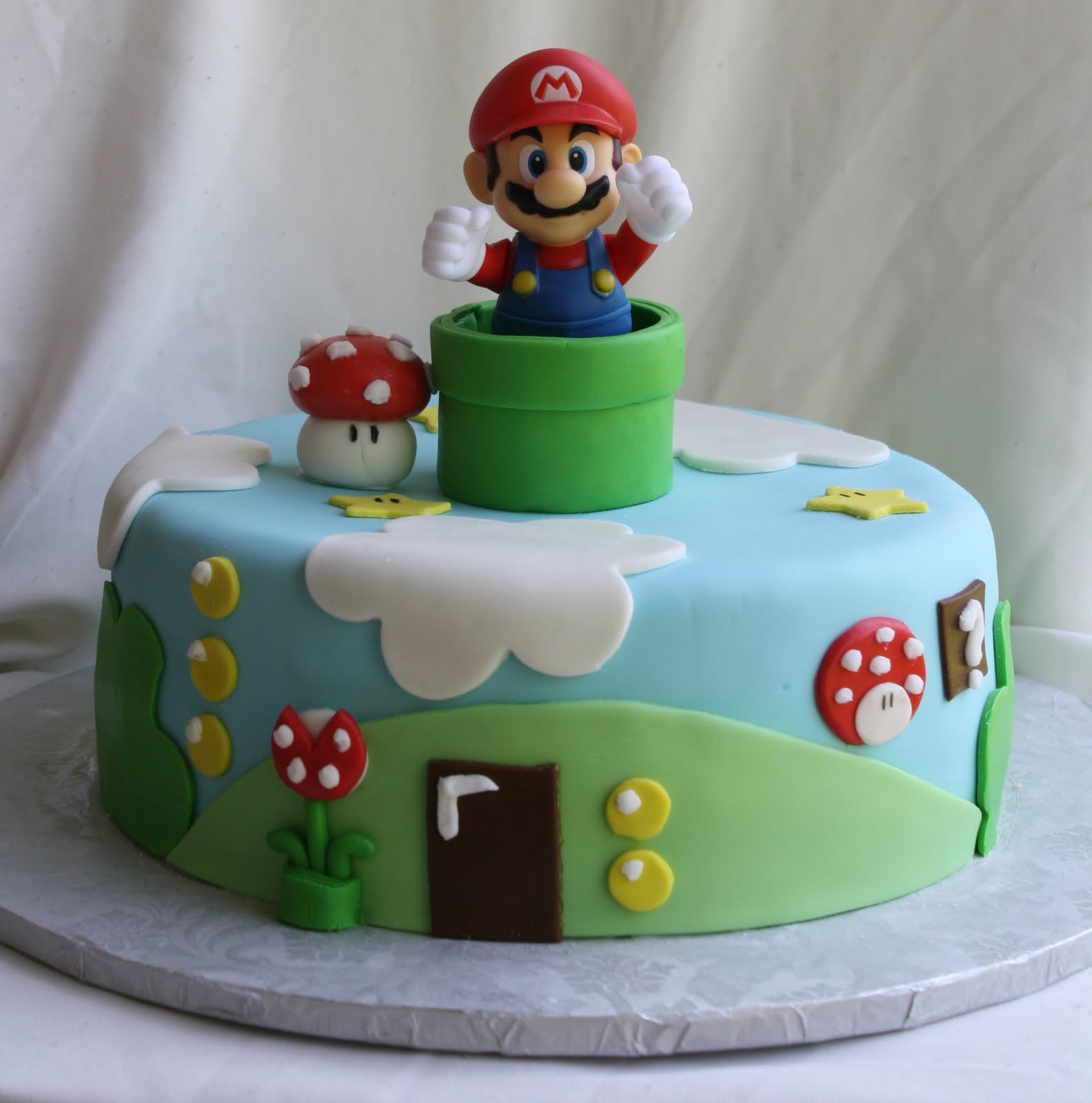 Super Mario Birthday Cake
 Super Mario Bros Cake