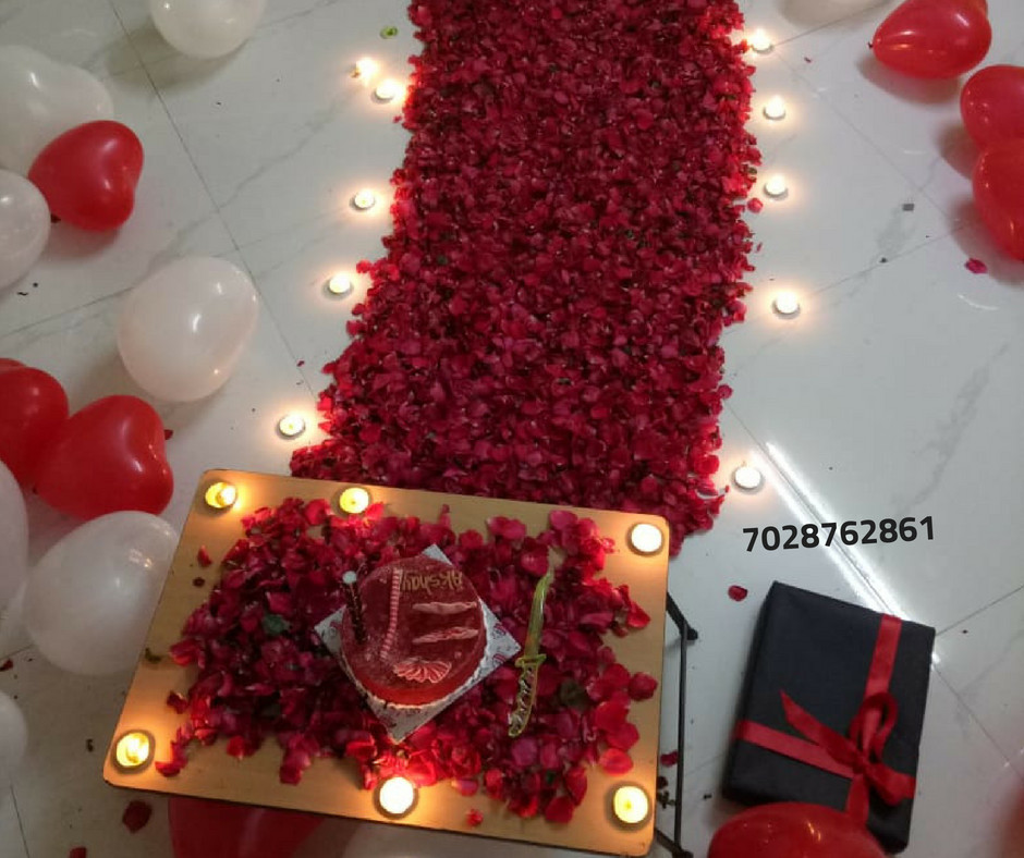 Surprise Birthday Party Ideas For Husband
 Romantic Room Decoration For Surprise Birthday Party in