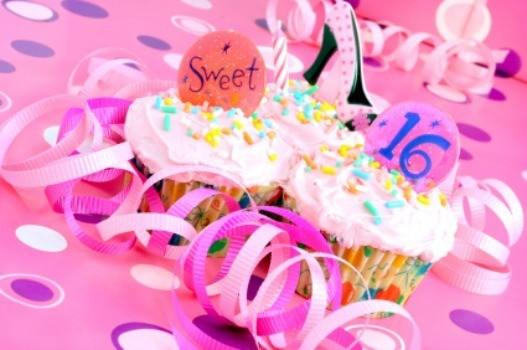 Sweet 16 Birthday Party Ideas For Girl
 Sweet 16 Birthday Party Ideas