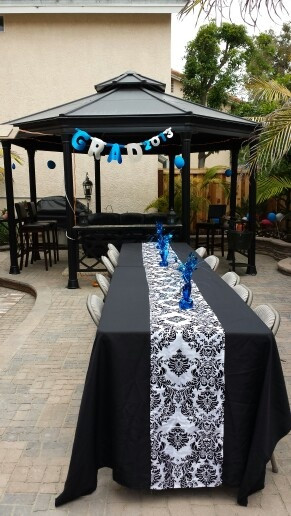 Tablecloth Ideas For Graduation Party
 Graduation party set up DIY Pinterest