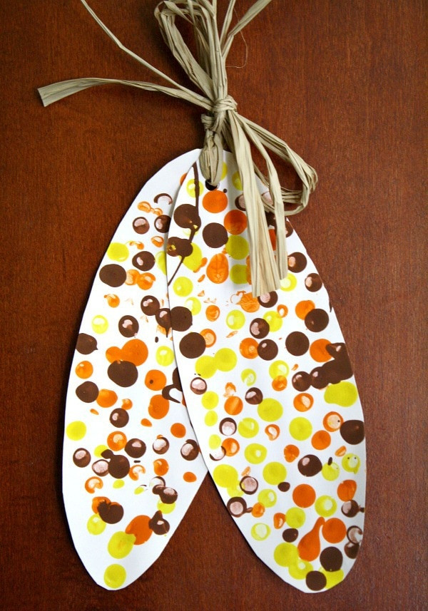 Thanksgiving Art Projects For Preschoolers
 15 Thanksgiving Crafts for Kids Cutesy Crafts
