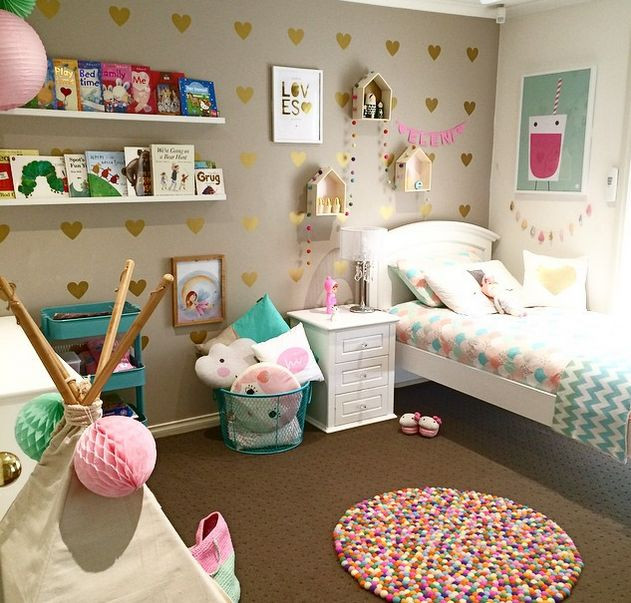Toddler Bedroom Decoration
 20 Whimsical Toddler Bedrooms for Little Girls