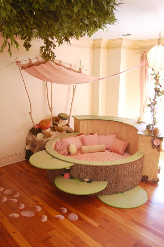 Toddler Bedroom Decoration
 Fun and Fancy Kid’s Room Decorating Ideas