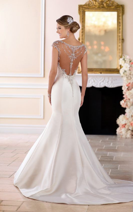 Trumpet Wedding Gowns
 Cap Sleeve Trumpet Wedding Dress with Beaded Illusion Back