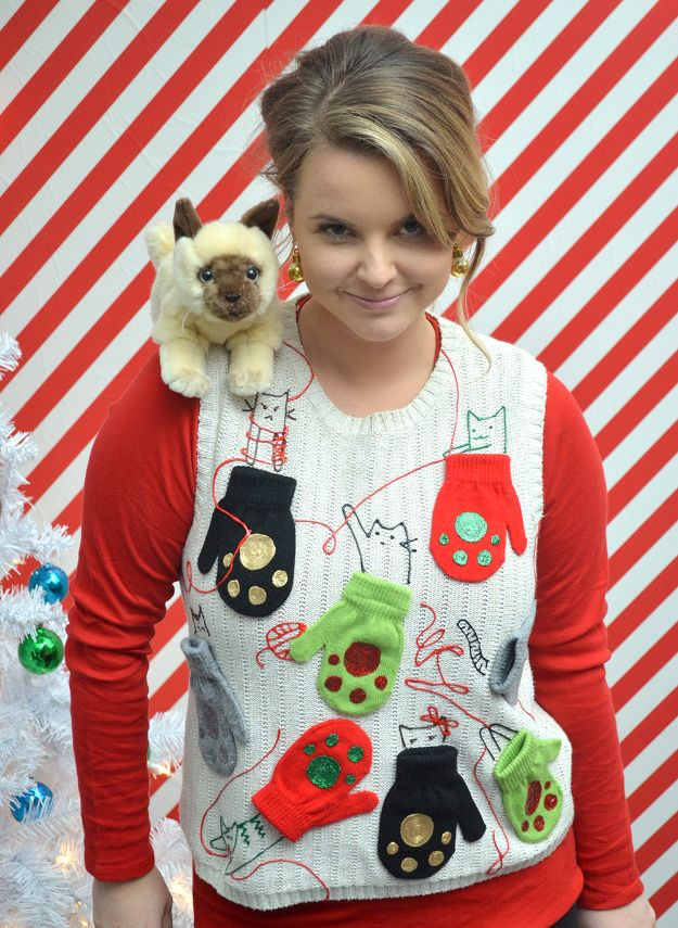 Ugly Christmas Sweaters DIY Ideas
 34 DIY Ugly Christmas Sweaters For That Holiday Party
