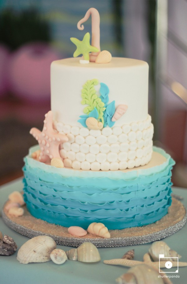 Under The Sea Birthday Cake
 A Whimsical Under the Sea Birthday Party e Charming Day