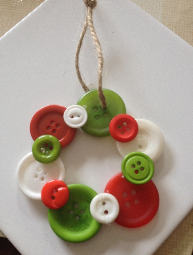Unique Christmas Crafts
 21 Creative Christmas Craft Ideas for The Family