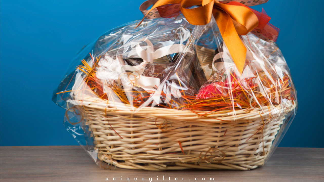 Unique Gift Baskets Ideas
 Gift Basket Ideas For Those with a Sweet Tooth Unique