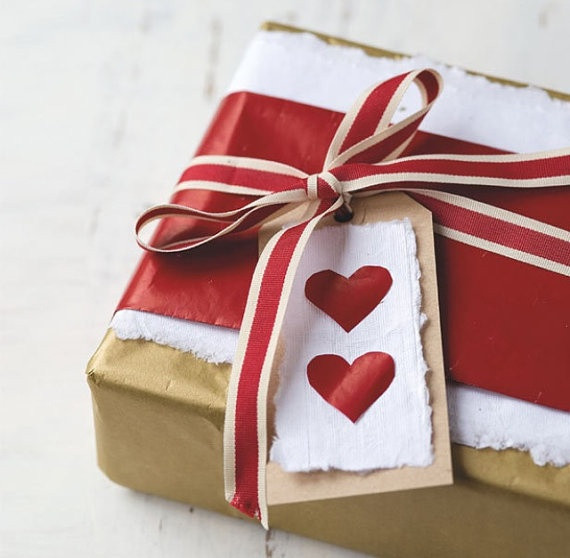Valentine Gift Wrapping Ideas
 30 best ideas how to wrap beautiful ts for Valentines Day