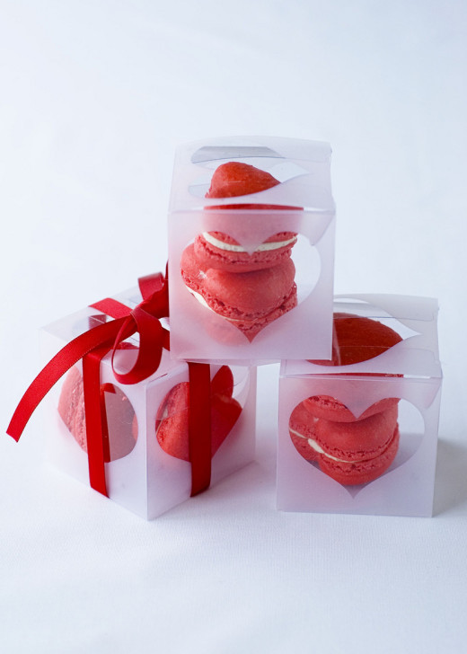 Valentine's Day Nail Ideas
 Red Velvet Valentine’s Macarons