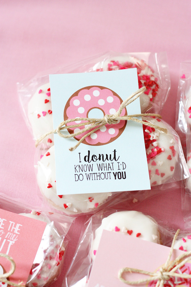 Valentines Day Gift Ideas Pinterest
 Valentine Donut Printables Eighteen25