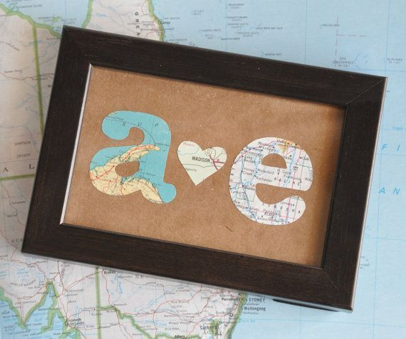 Valentines Gift Ideas For Boyfriend Long Distance
 Freund ersten Jahrestagsgeschenk Karte Initialen gerahmt