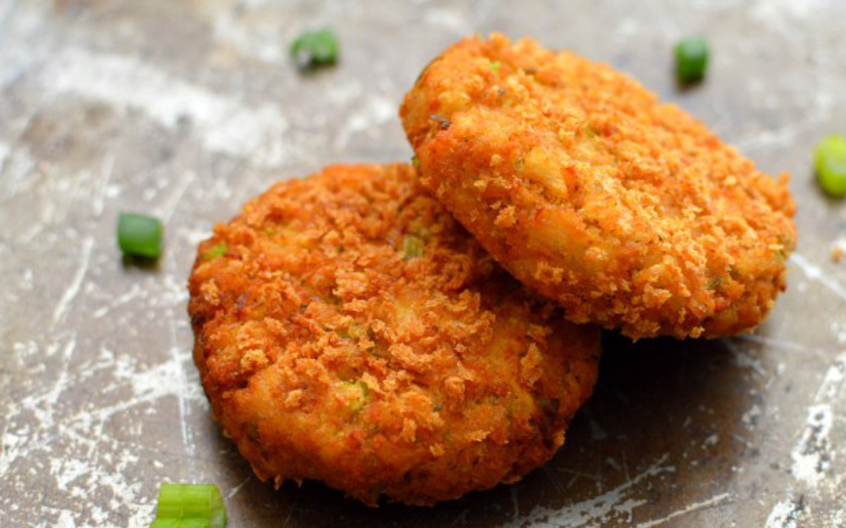 Vegan Crab Cakes Hearts Of Palm
 Fried Hearts of Palm Crab Cakes [Vegan Gluten Free