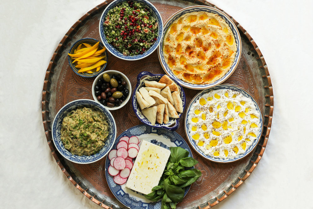 Vegetarian Dinner Party Ideas
 a ve arian meze dinner party — Cardamom and Tea