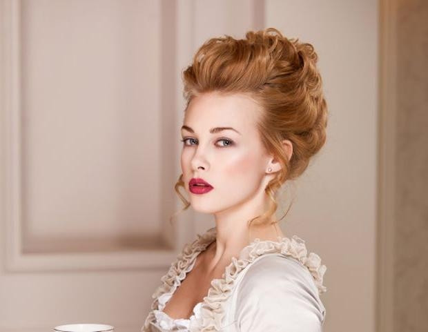 Victorian Hairstyles Female
 2019 Popular Long Victorian Hairstyles