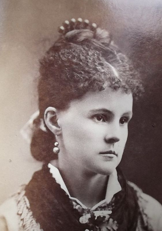 Victorian Hairstyles Female
 Victorian Hairstyles a short history in photos WhizzPast