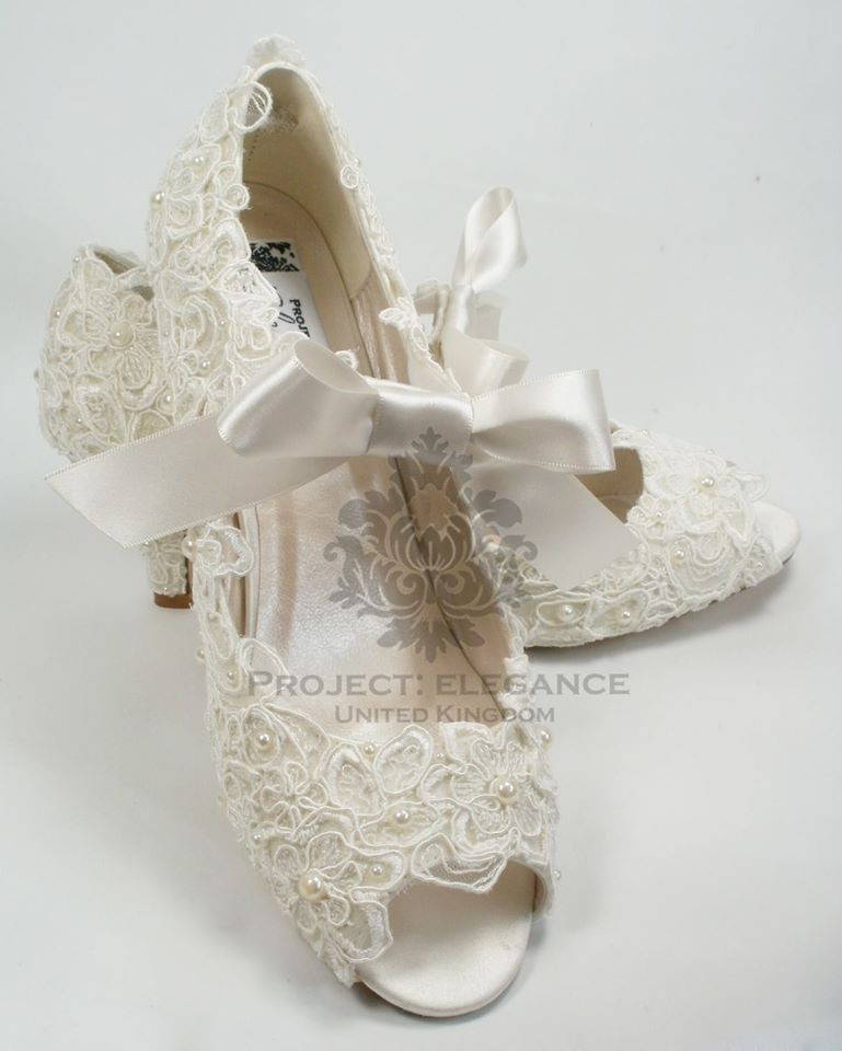 Vintage Wedding Shoes Low Heel
 WOMENS NEW IVORY VINTAGE LACE PEARL PEEP TOE LOW MID HEEL