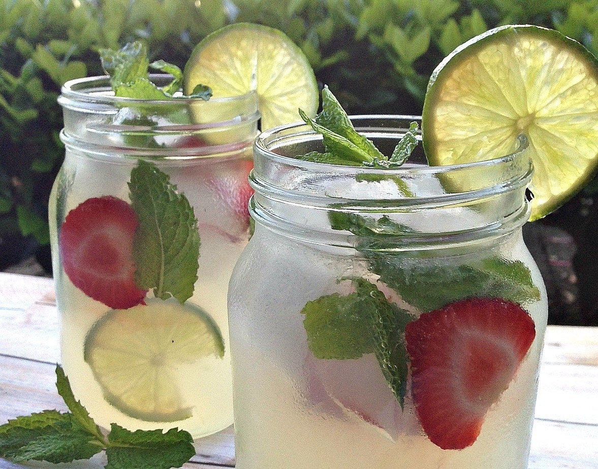 Vodka Summer Drinks
 Refreshing Summer Drinks Vodka Mint Lemonade Cocktail
