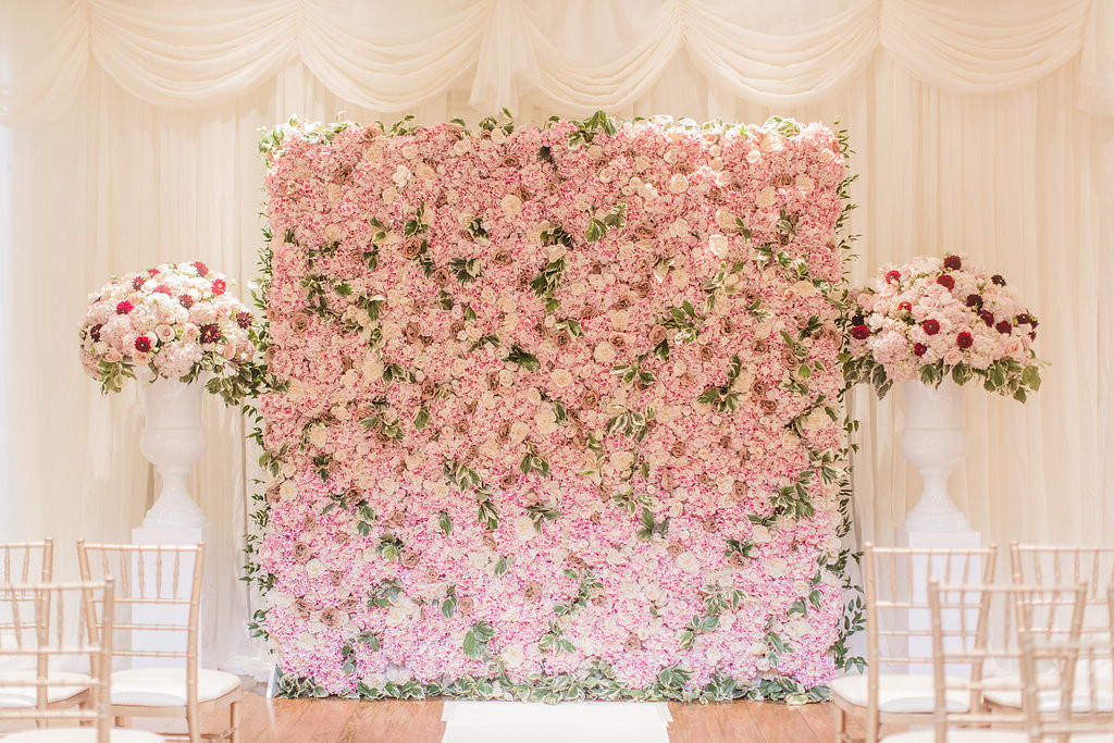 Wall Of Flowers Wedding
 Wedding Ideas Flower Wall Inspiration for Your Ceremony