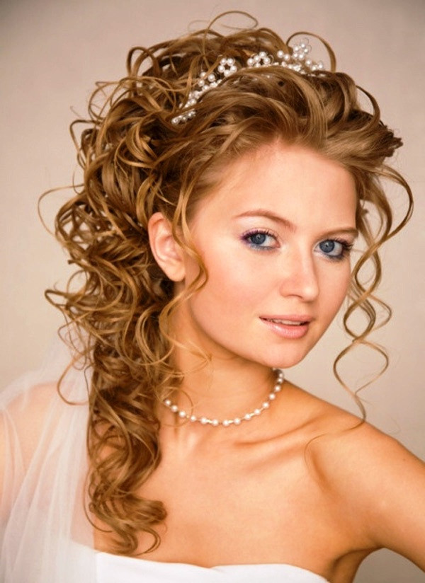Wavy Wedding Hairstyles
 23 Perfect Curly Wedding Hairstyles Ideas Feed Inspiration