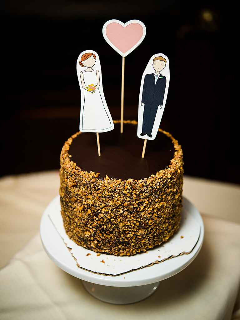 Wedding Cake DIY
 15 Awesome DIY Wedding Cake Topper Ideas