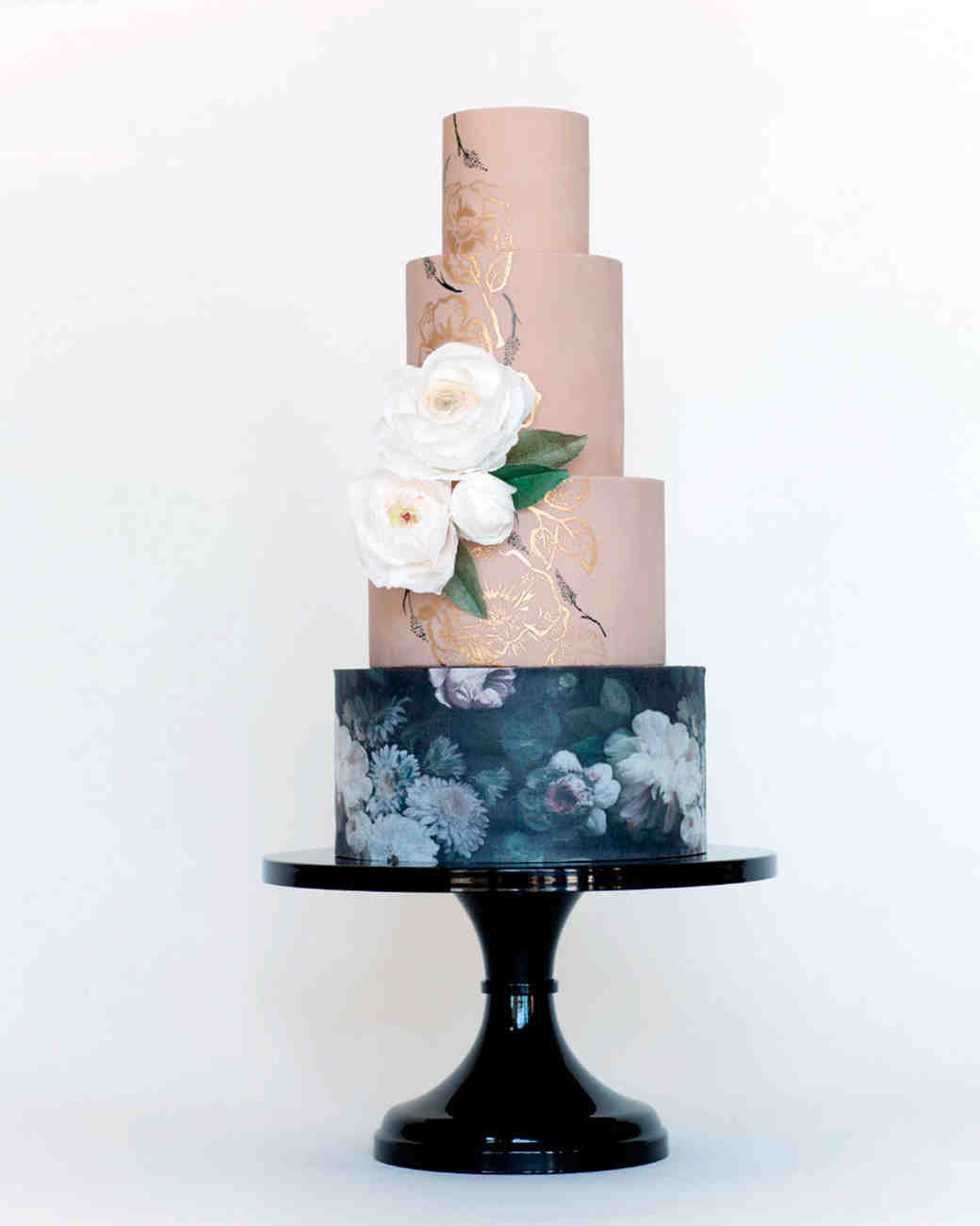 Wedding Cake Pedestal
 19 Cake Stands for Every Wedding