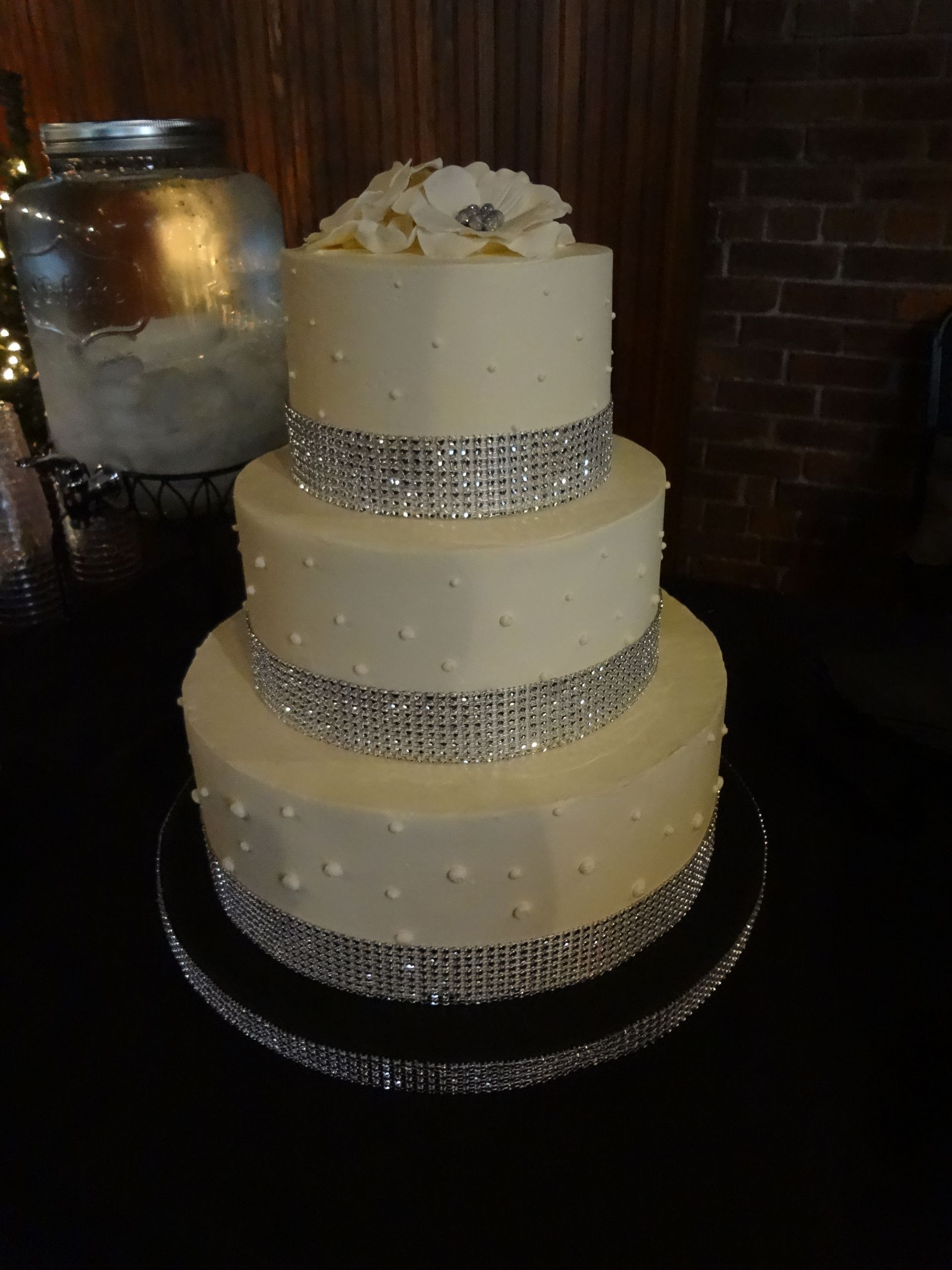 Wedding Cakes With Rhinestones
 Wedding